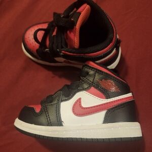 Size 5c Jordan's Nike Mid Red and Black